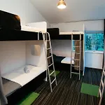 365 For U Hostal