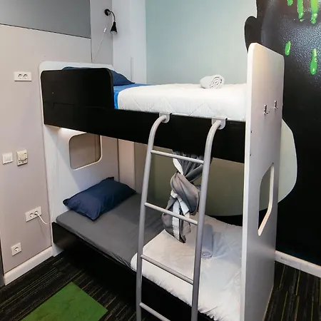 Hostel 365 For U