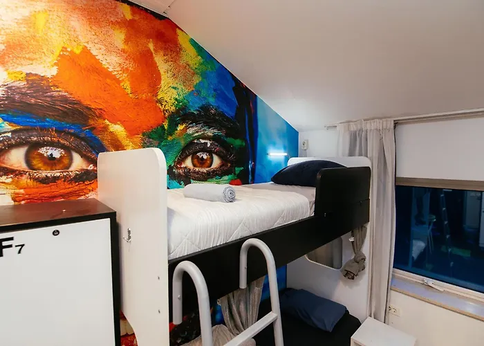 Hostel 365 For U