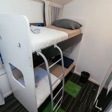 365 For U Auberge de jeunesse